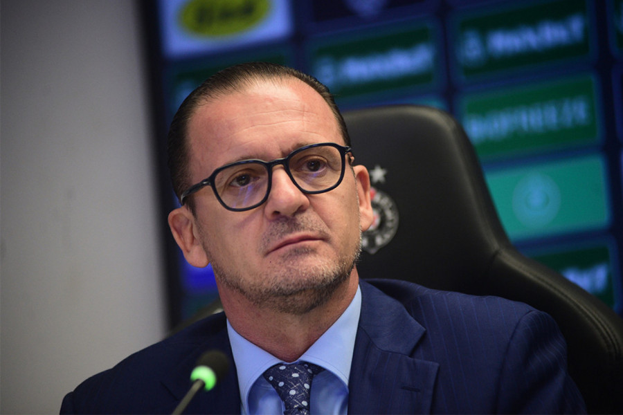 MIJATOVIĆ UDARIO GDE NAJVIŠE BOLI: "Dve godine bez trofeja je neuspeh"