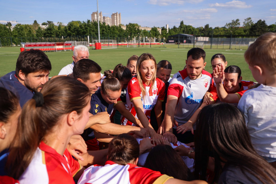 ŽFK ZVEZDA KAO ARSENAL: Crveno-bele devojke sve golove dale posle kornera, Voša razbijena u Beogradu! (VIDEO)