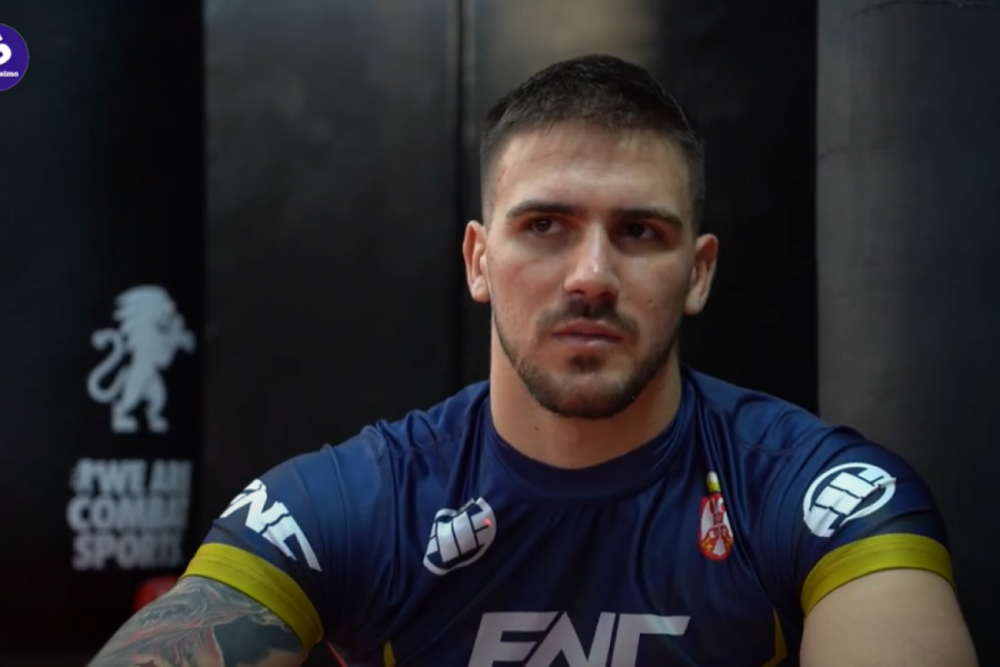 ŠOKANTNO: Isplivao snimak Bojkovića kako savladava naoružanog napadača! (VIDEO)