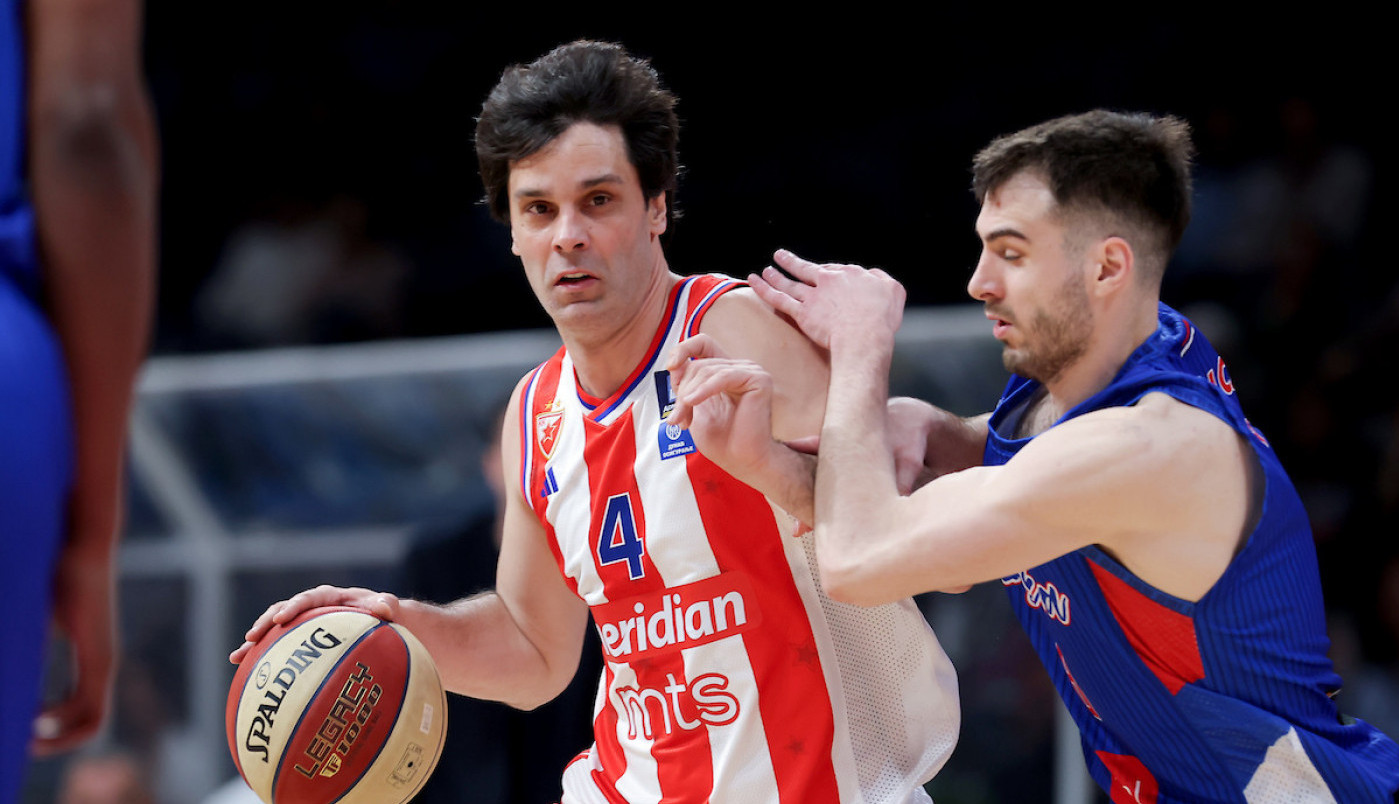 NEVEROVATNI TEO! Ostavio košarku, ali DOMINIRA i dalje: Tri NJEGOVE MAJSTORIJE među TOP 10 ASISTENCIJA! (VIDEO)