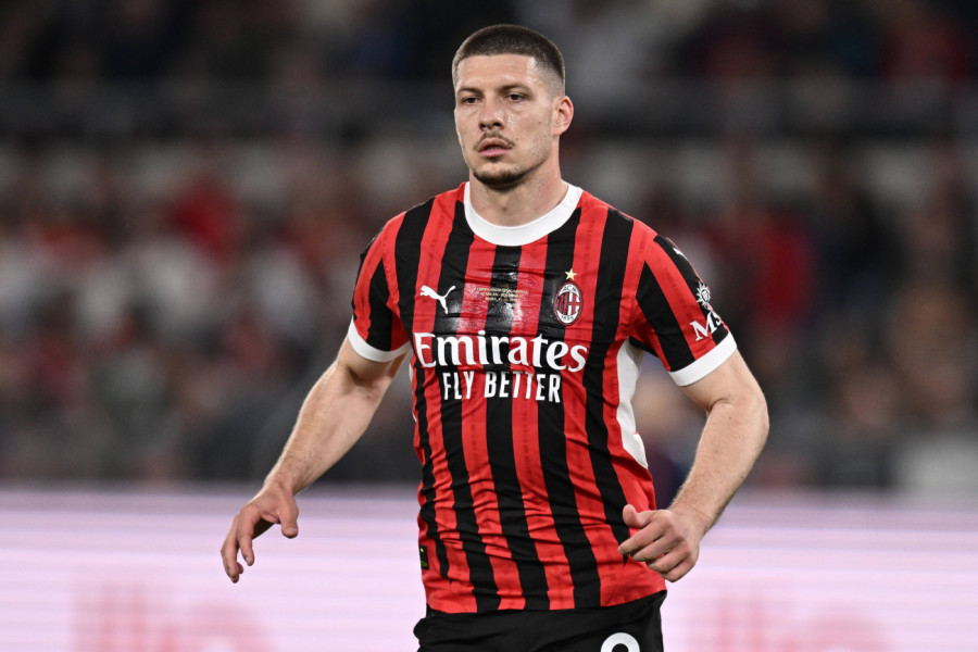 JOVIĆ NAPUŠTA MILAN, UMESTO NJEGA SRBIN?! Transfer-bomba na pomolu