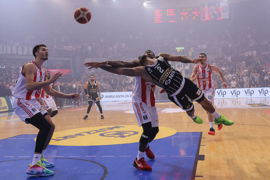 BORBA ZA FINALE: Kreću odlučujuće bitke - večite čeka pakao polufinala AdmiralBet ABA lige!