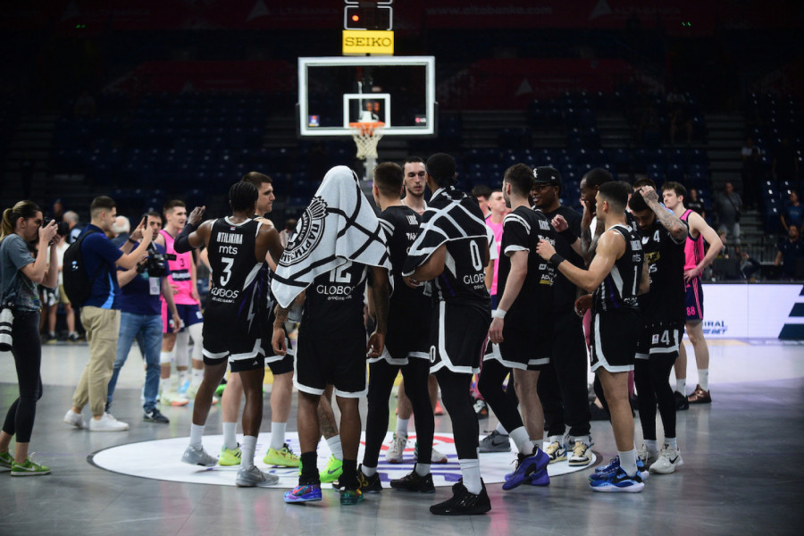 PARTIZANU OLAKŠAN POSAO U PODGORICI? Šokantne vesti stižu iz svlačionice Budućnosti