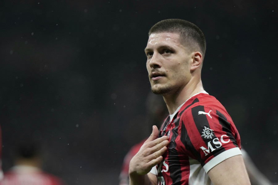 DEFINITIVNO KRAJ! Luka Jović NEOČEKIVANIM potezom zabrinuo mnoge - ovde bi mogao da NASTAVI KARIJERU!