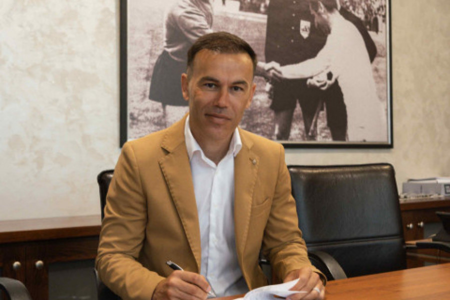 Bibars Natho: "RAZUMEM DA SE JEDAN KLUB GURA, ALI TO NIJE DOBRO ZA SRPSKI FUDBAL"