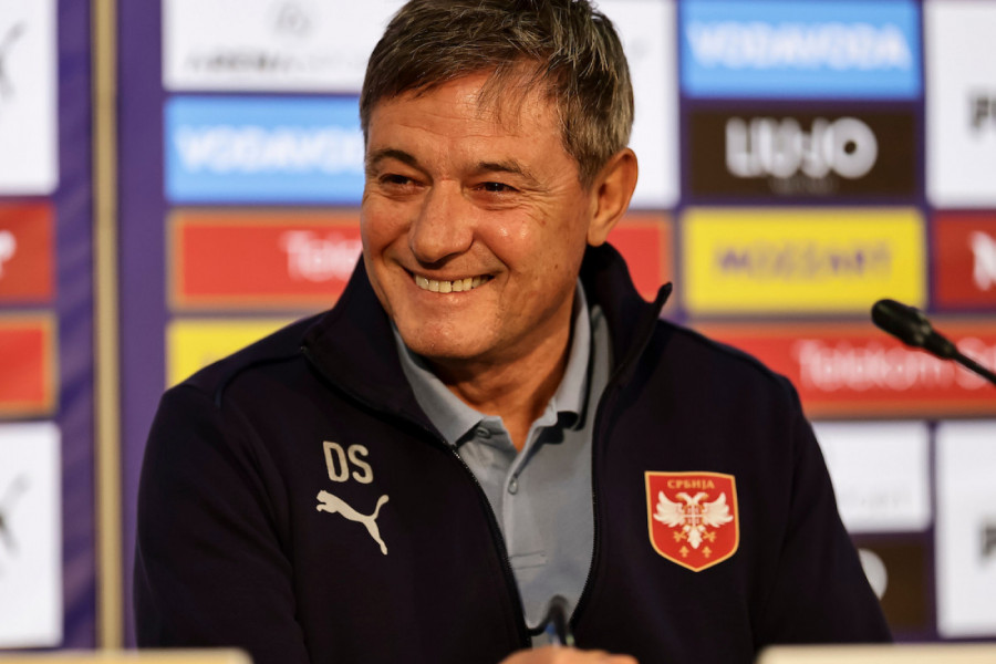 SASTANAK LEGENDI: Dragan Stojković Piksi pije vino sa legendom fudbala! (FOTO)
