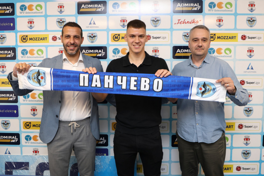 VELIKA VEST: Stefan Mitrović potpisao za Železničar!
