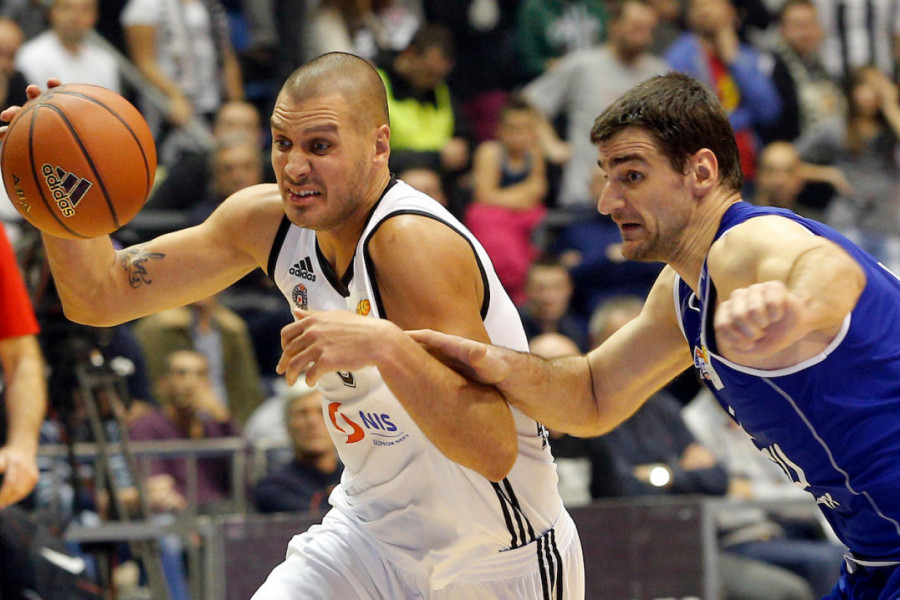 VARVARI GAĐALI VUJOŠEVIĆA BUBREZIMA! Vitkovac za Sportissimo o najvećem skandalu na mečevima Partizan - Budućnost!