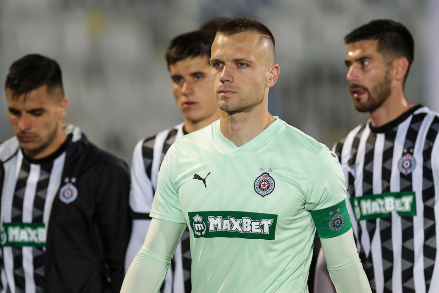 PRVO OGLAŠAVANJE ACE JOVANOVIĆA NAKON RASTANKA SA PARTIZANOM: Ovo će RAŽNEŽITI svakog grobara! (FOTO)