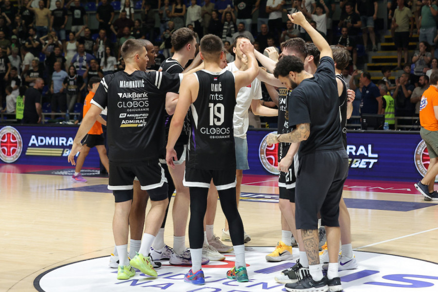 NA OVO SU ČEKALI VIŠE OD JEDNE DECENIJE: Partizan na severu Srbije traži trijumf za titulu - evo gde možete pratiti gostovanje crno-belih u Subotici!