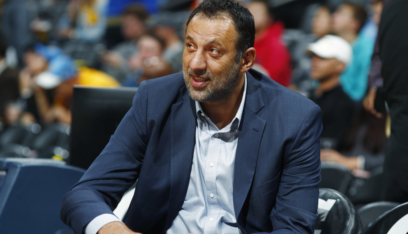 OGLASIO SE DIVAC POSLE IZLASKA IZ BOLNICE: Košarkaš poslao emotivnu poruku, a ovako se zahvalio!