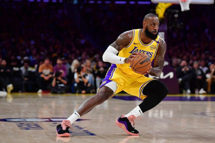 LEBRON JE POTPISAO POSLEDNJI UGOVOR U KARIJERI? Kraj je blizu, a to potvrđuje jedan detalj!