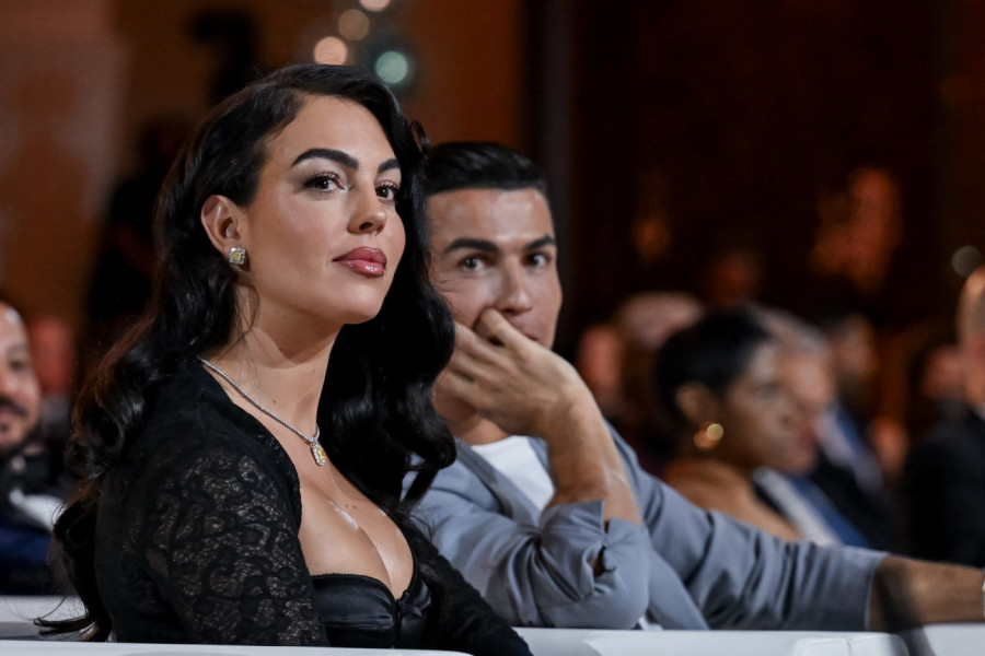 IMA SE MOŽE SE: Ronaldo objavio fotke sa luksuzne jahte - jedan detalj je svima upao u oči! (FOTO)