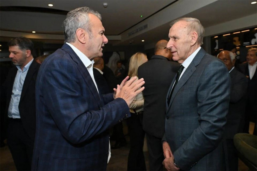 SUTRA PADA KONAČNA ODLUKA: Hoće li legenda postati "večiti" predsednik saveza?
