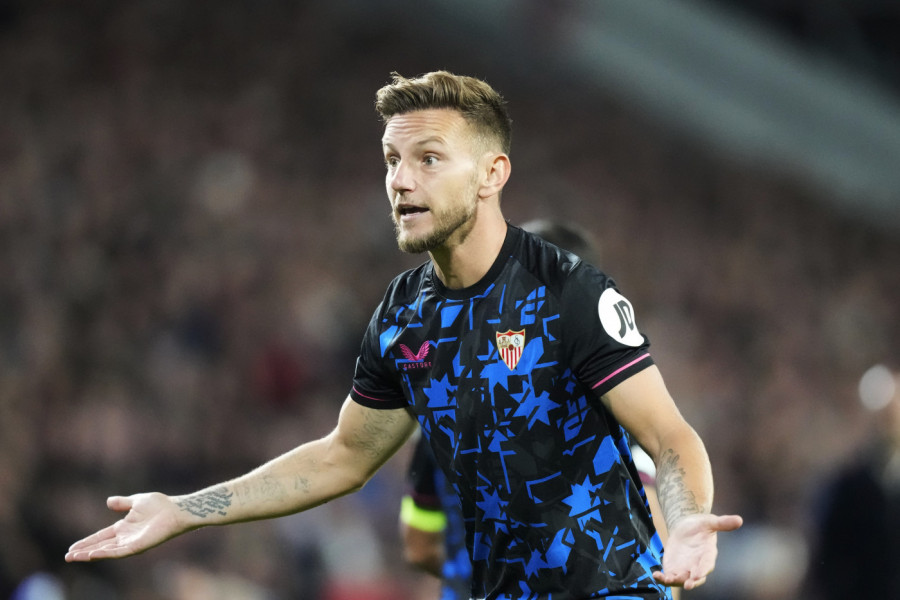 ŠTA SE DEŠAVA SA HRVATSKOM LEGENDOM: Hoće li Rakitić okačiti kopačke?