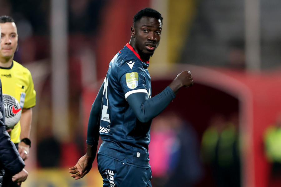 TRANSFER-BOMBA: Potpisao Silas - plaćen je milion evra!