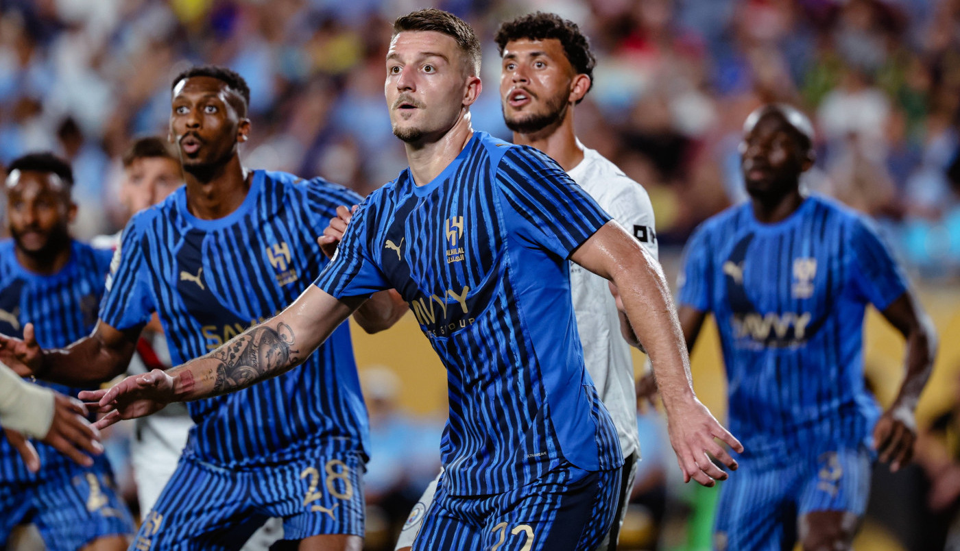 AL HILAL IZBACIO SITI, PA DOVEO POJAČANJE KOJE JE ŠEIK BIČEVAO! Kod Mitra i Sergeja bi mogao da bude samo dva dana?!