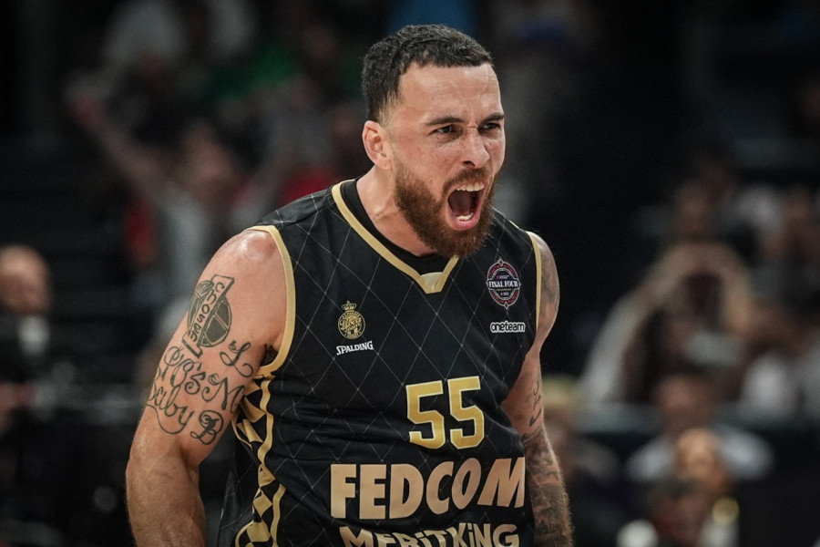 DRAMA U EVROLIGI: Majk Džejms želi u Hapoel, Monako ga ne da!