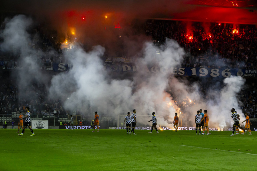 UGASIO SE KULTNI KLUB IZ PORTUGALA: Prkosili Portu, Benfiki i Sportingu, a sada nose prosijački štap!