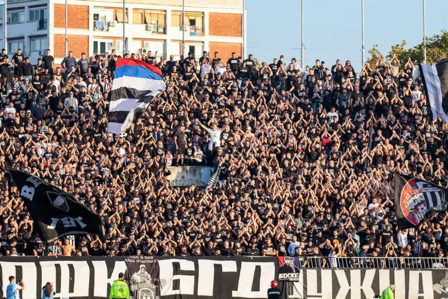 PARTIZAN PONOVO KAŽNJEN ZBOG GROBARA: UEFA nije imala milosti, preti praznim stadionom!
