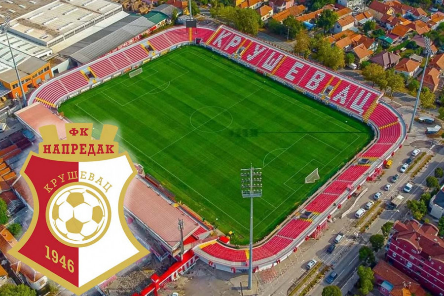 EMOTIVNO NA STADIONU U KRUŠEVCU: Utakmica počela minutom ćutanja za preminulog Pavla Jevtića