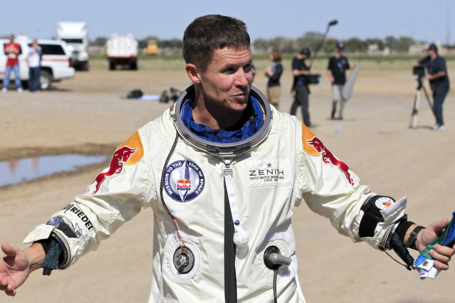 ŠOK - ZABORAVITE SVE ŠTO STE ČITALI: Baumgartner nije umro od pada - evo šta je pravi razlog njegove smrti!