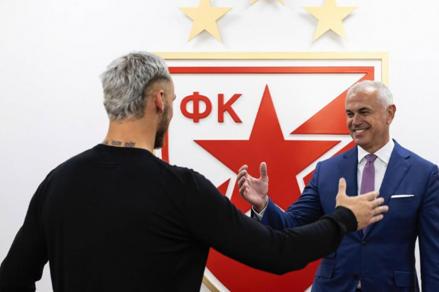 ISTORIJA UŽIVO: Marko Arnautović stigao na stadion "Rajko Mitić" - BRUTALNU PORUKU JE UPUTIO DELIJAMA! (VIDEO)