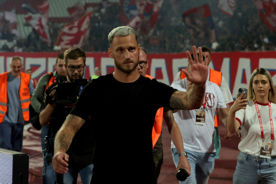 SVE JE PUCALO OD EMOCIJA: Zna se koliko mu je Siniša značio - Arnautović dočekao Mihinog sina i brata na Marakani! (FOTO GALERIJA)