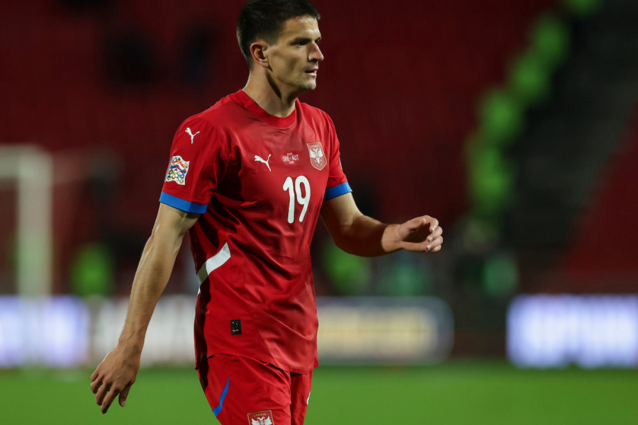 ESKPLODIRALA BOMBA U ENGLESKOJ: Potpisao reprezentativac Srbije!