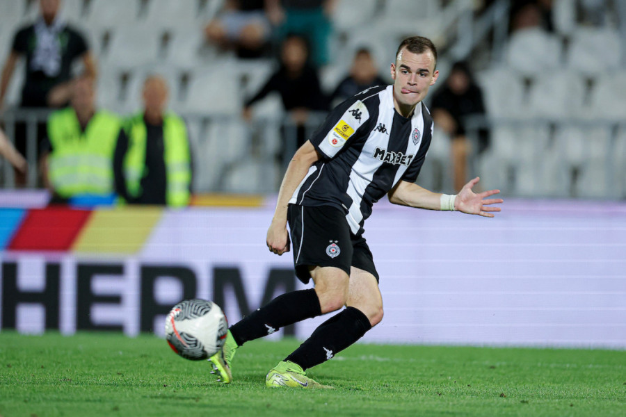 PRVI SMO, MI SMO PARTIZAN: Nemanja Trifunović o dolasku Stojakovića i golgeterskom kontinuitetu! (VIDEO)