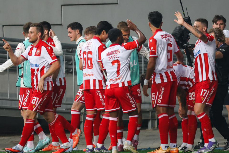 NEĆE BITI LAKO, A EVO I ZAŠTO: Crvena zvezda izlazi na teren bez kapitena - Poljaci na krcatoj Marakani jure dva gola zaostatka!