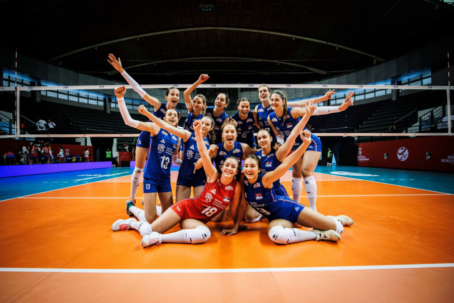 SRBIJA PORAŽENA OD ARGENTINE, ALI BRZO STIŽU NOVI IZAZOVI: Juniorke u ponedeljak protiv domaćina SP!