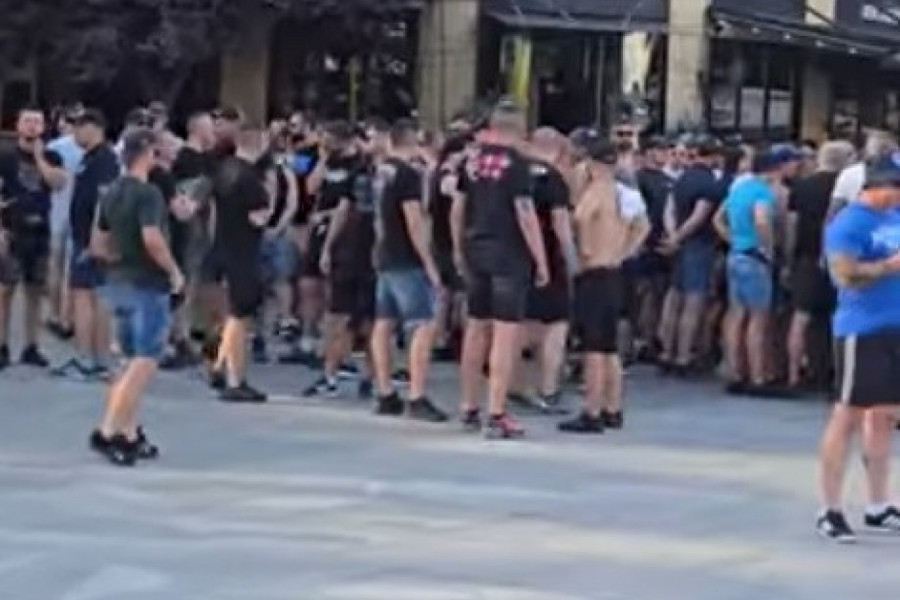 DIVLJALI PO GRADU, A ONDA SU DOŠLI DO MARAKANE: Pogledajte kako su Poljaci ušli na meč Zvezde i Leha (VIDEO)