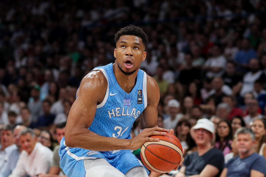 POBEDA GRKA NA POČETKU EVROBASKETA: Slovenci na leđima Luke Dončića primili preko 100 poena!