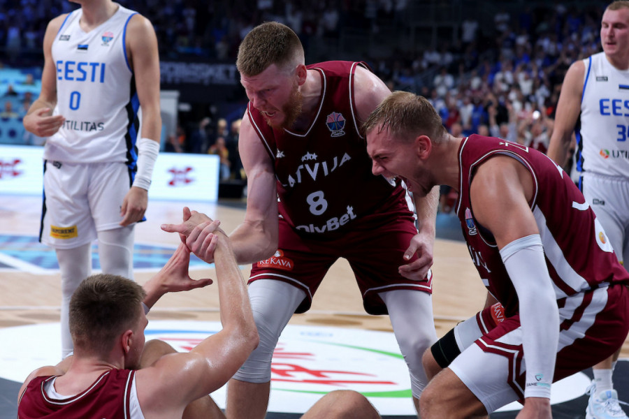 DAVIS BERTANS NEUTEŠAN POSLE PORAZA OD SRBIJE: Za sve su mu krive sudije, GRMEO JE na konferenciji!