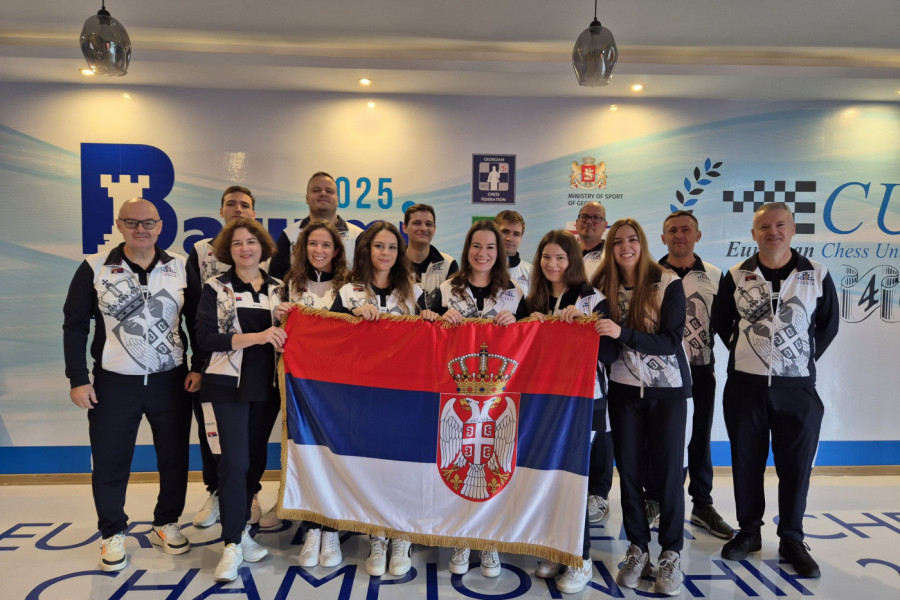 NAPADAJU TROFEJ! Srpski šahisti u Batumiju