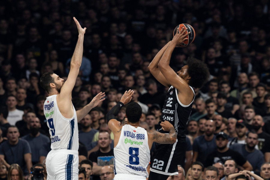 NIJE BILO LAKO! Partizan skoro od gotovog napravio veresiju, PA USPEO DA TRIJUMFUJE!