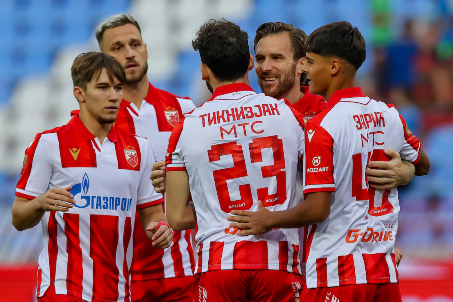 ZVEZDA BEZ NJEGA IGRA DERBI! Navijači zabrinuti - evo koliko će morati da pauzira!