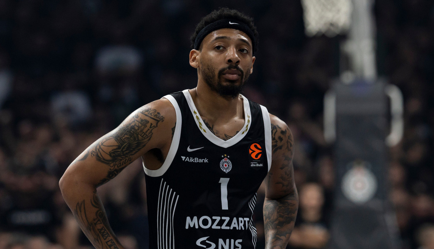 EVO GDE SE NALAZI KARLIK DŽONS! Partizan otputovao u Minhen, a on... (FOTO)