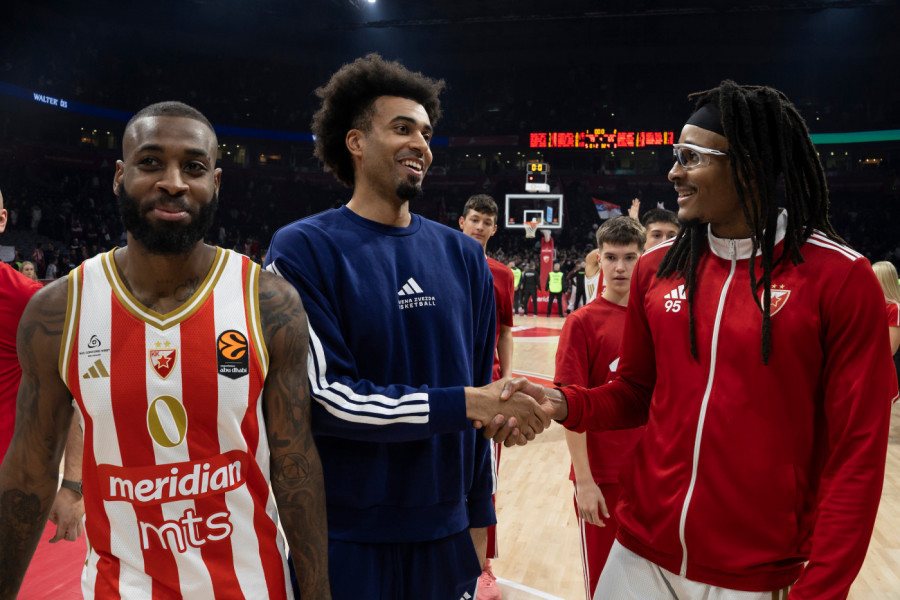 ĐUROVIĆU, JESI LI UOPŠTE GLEDAO MEČ? Zvezda razvalila Asvel, a čuveni trener opleo po dvojici košarkaša!