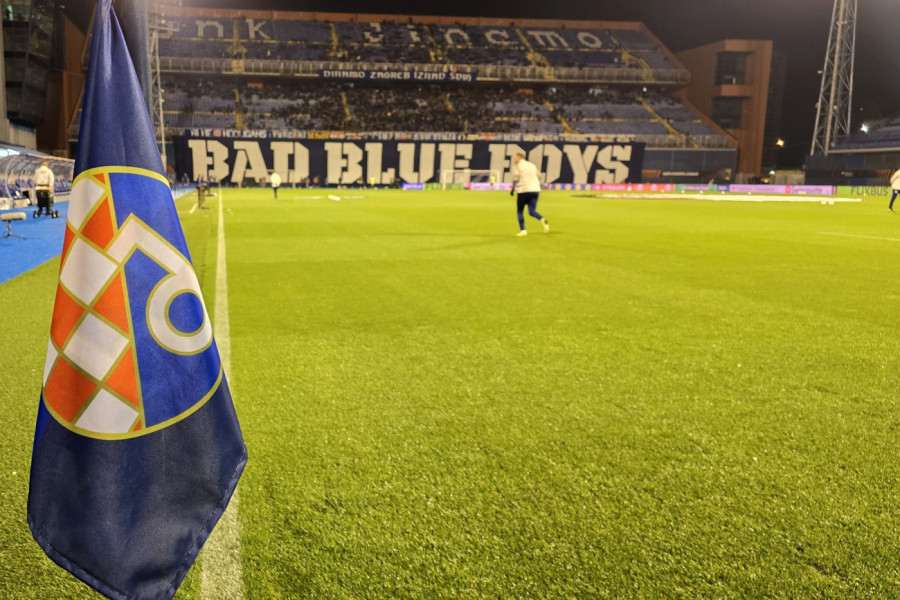 POTPUNI HAOS U HRVATSKOM DERBIJU: Dinamo slavio, ali i izazvao gnev navijača - gosti grme na sudije! (VIDEO)