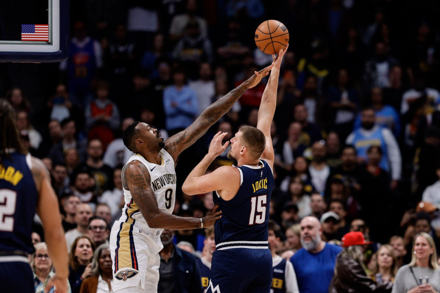 IZJEDNAČIO SE SA DVE NBA LEGENDE! Nikola Jokić na korak od novog rekorda!