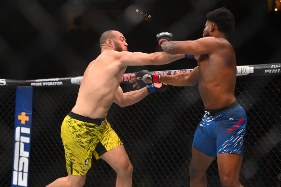 PAS MI JE POJEO PRST! Šokantna ispovest MMA borca