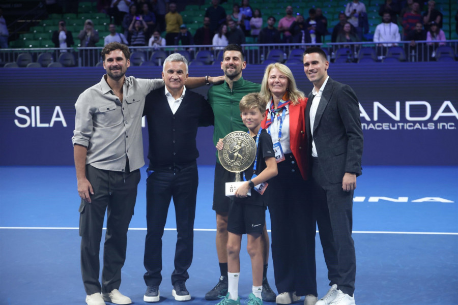 NOVAK MNOGO RIZIKOVAO ZBOG PORODICE: Legenda pojasnila Đokovićevu spornu odluku