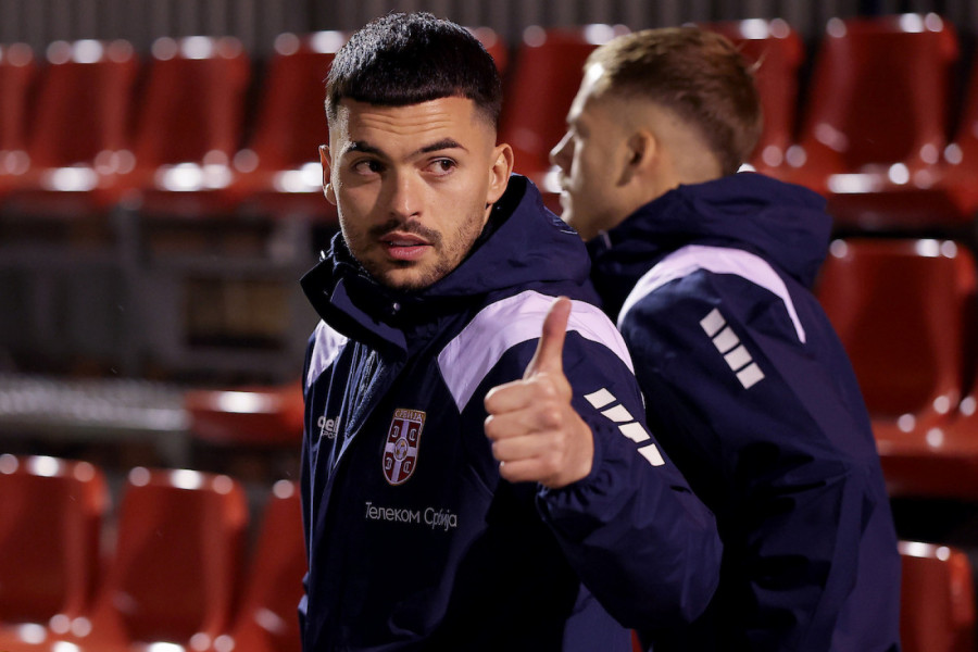 KAKAV SUSRET: Nemanja Radonjić i Novak Đoković u zagrljaju - a tek kad vidite šta piše pored... (FOTO)