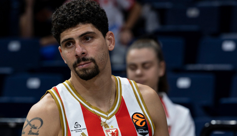 ZVEZDIN BRAZILAC ODUŠEVIO DELIJE: Mateus obukao dres crveno-belih i pokupio ovacije u Areni! (FOTO)