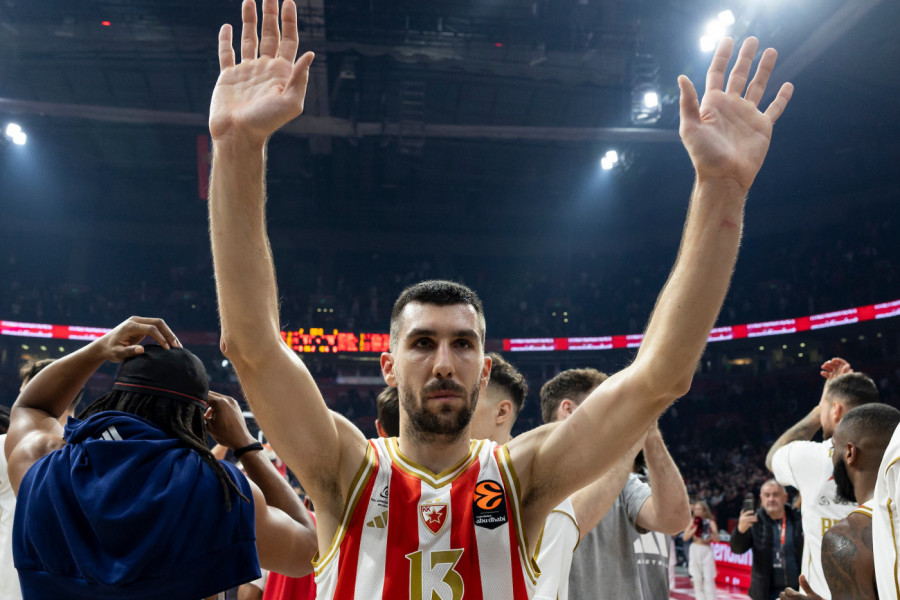DOBRIĆ ODGOVORIO KARLIKU DŽONSU! Usijava se atmosfera pred večiti derbi - evo šta mu je poručio!