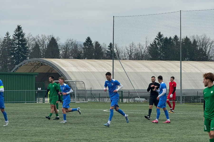 BEZ VREMENA ZA PREOKRET: Gol u završnici sprečio poraz naše selekcije u Ljubljani! (VIDEO)