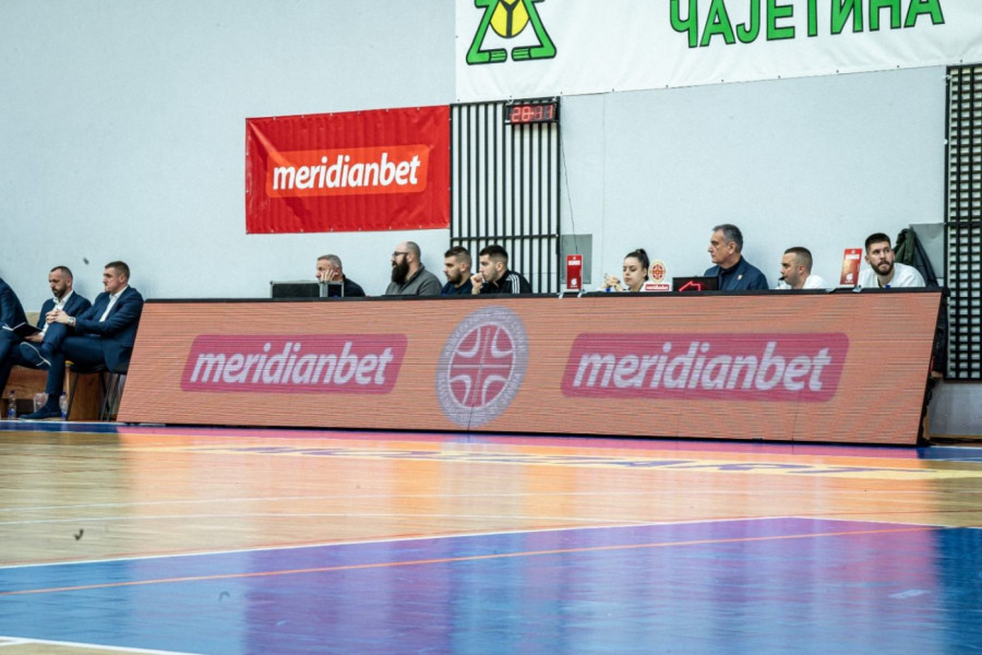 STOP NASILJU NAD ŽENAMA: Simboličan time-out na košarkaškim terenima