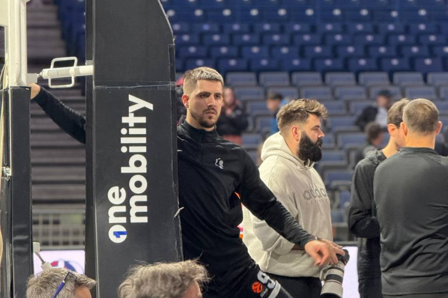 VANJA MARINKOVIĆ SE JAVIO IZ BOLNICE: Kapiten Partizana otkrio kako je posle operacije (FOTO)